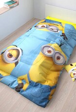 Universal Printed Quilt Minions Hi ! Blue