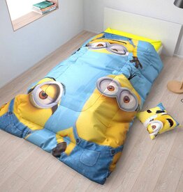 Universal Printed Quilt Minions Hi ! Blue