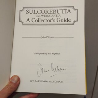 Sulcorebutia e Weingartia – Una guida per il collezionista – John Pilbeam
