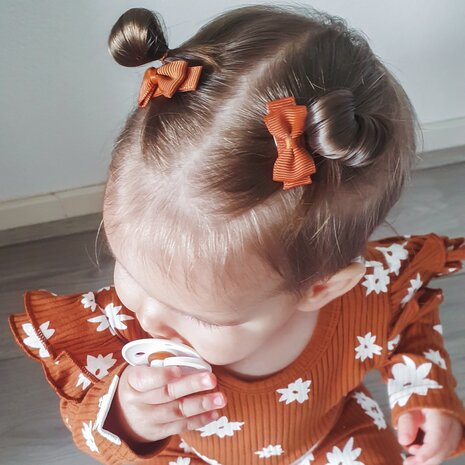 Your Little Miss Baby hair clips with bow - Carmandy