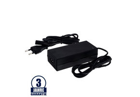 12V DC Kunststoff Netzteil Professional mit Stecker 36W bis 72W