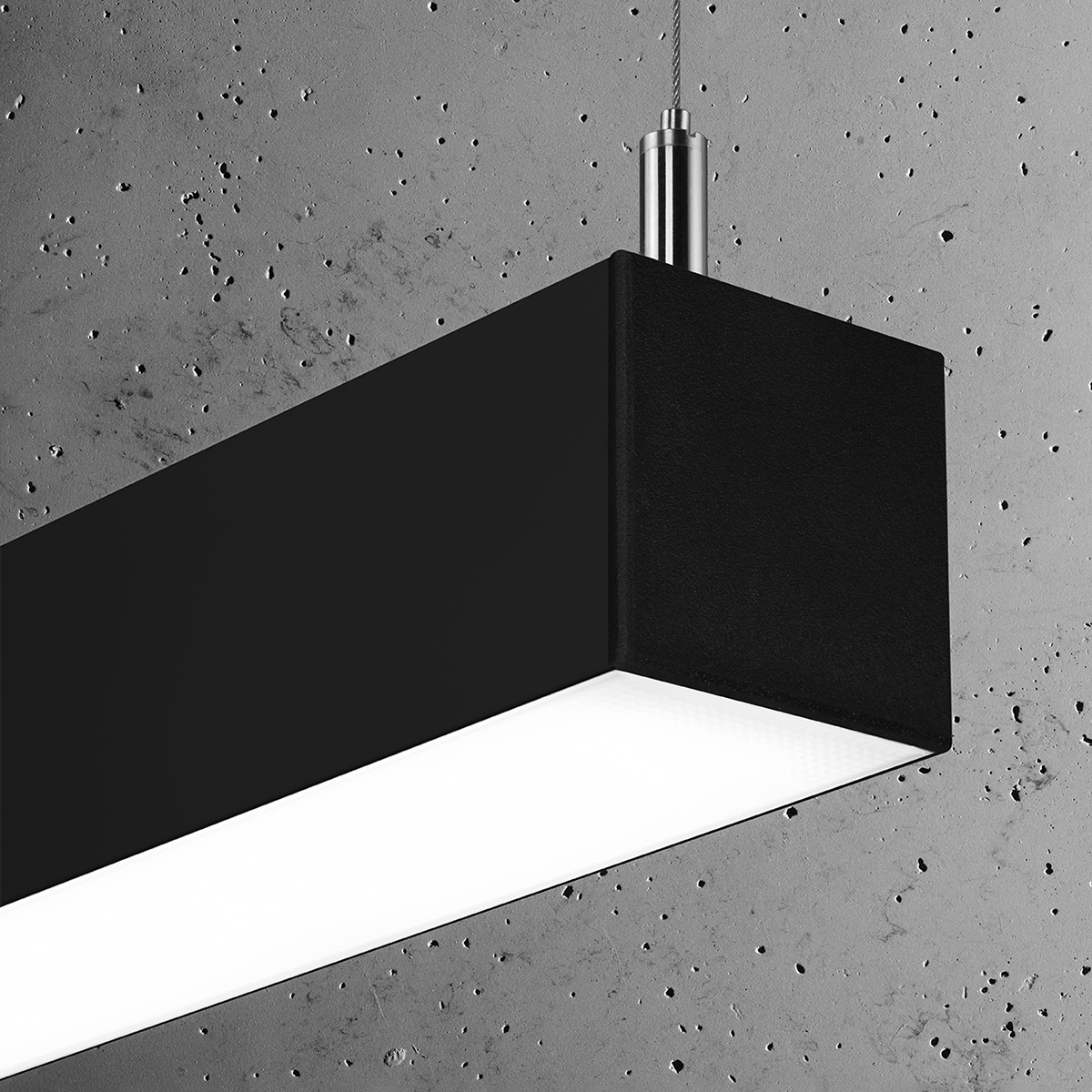 Hängeleuchte PINNE 67 schwarzg