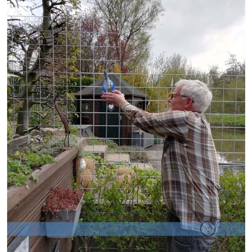 Befestigung von Spanndrähten und Zäunen | mit Magazin