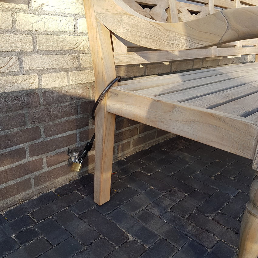 Staalkabel 80cm met hangslot geplastificeerd