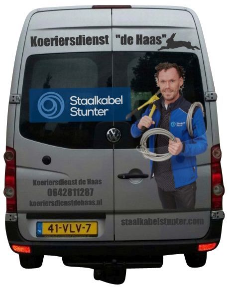 Koerier de Haas - rijdt voor Staalkabelstunter