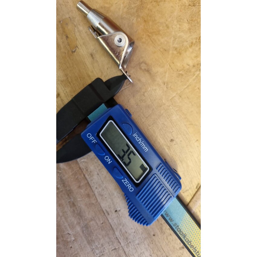 Drahtseilhalter Gripper mit einstellbarer Befestigung