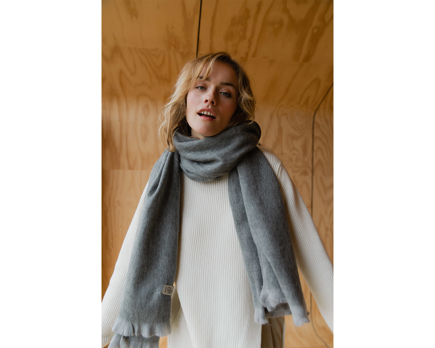 SLIM SOLID - Koala Grey