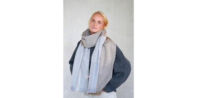 SQUARED - River Stone