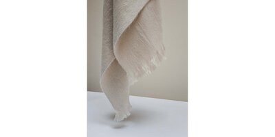 SOLID - Butter Cream