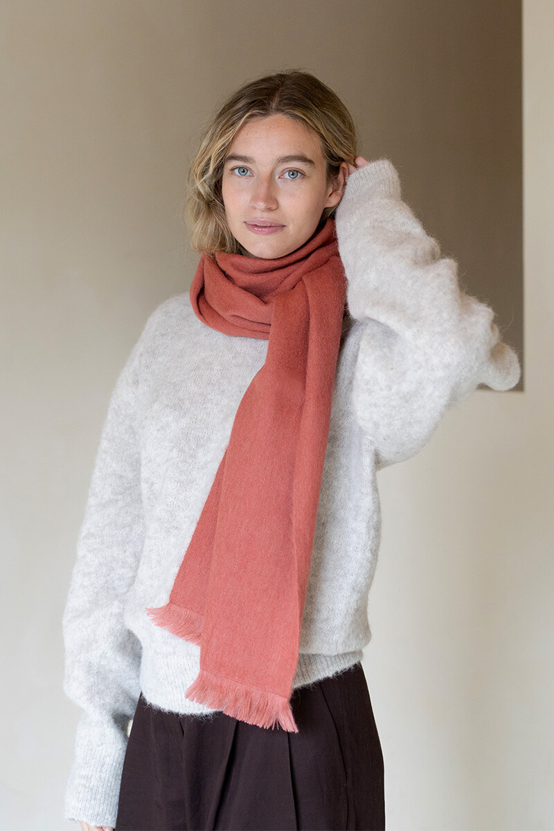 Vintage Pink Velvet Slim Solid