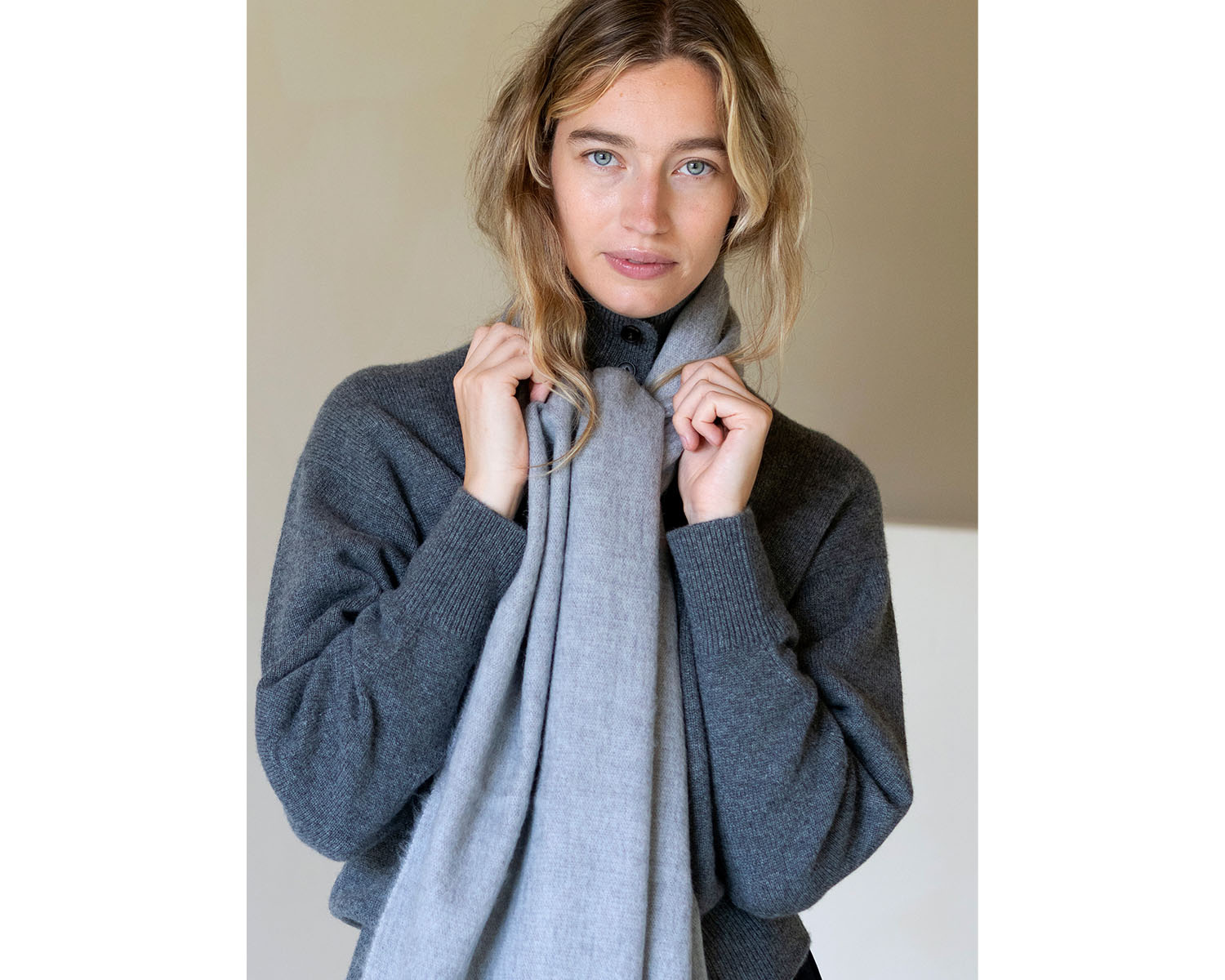 SLIM SOLID - Koala Grey