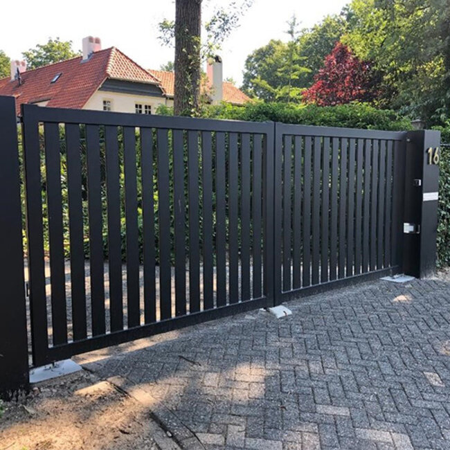 Stalen dubbele poort - Zwolle