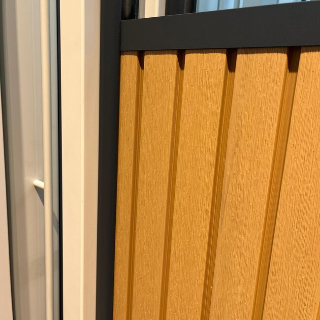 WPC scherm modern compleet (zonder palen) - Verticaal