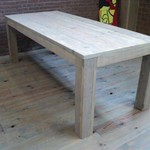 RdeB Eetkamertafel 70 cm breed tot 300 cm lang, Rechte poten  - Steigerhout