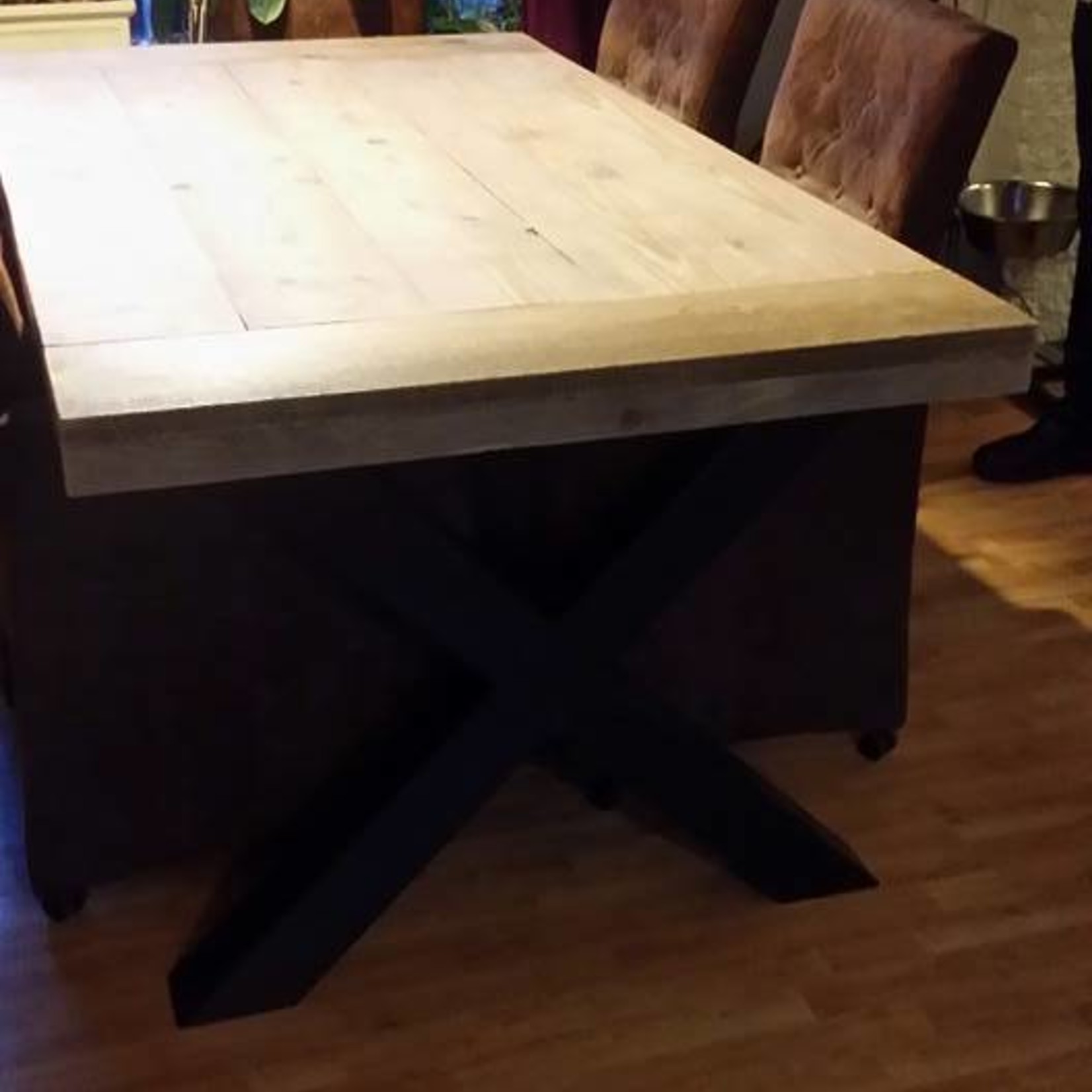 RdeB Eetkamertafel 60 cm breed tot 300 cm lang, Houten X poten