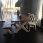 RdeB Eetkamertafel 70 cm breed tot 300 cm lang, Houten X poten