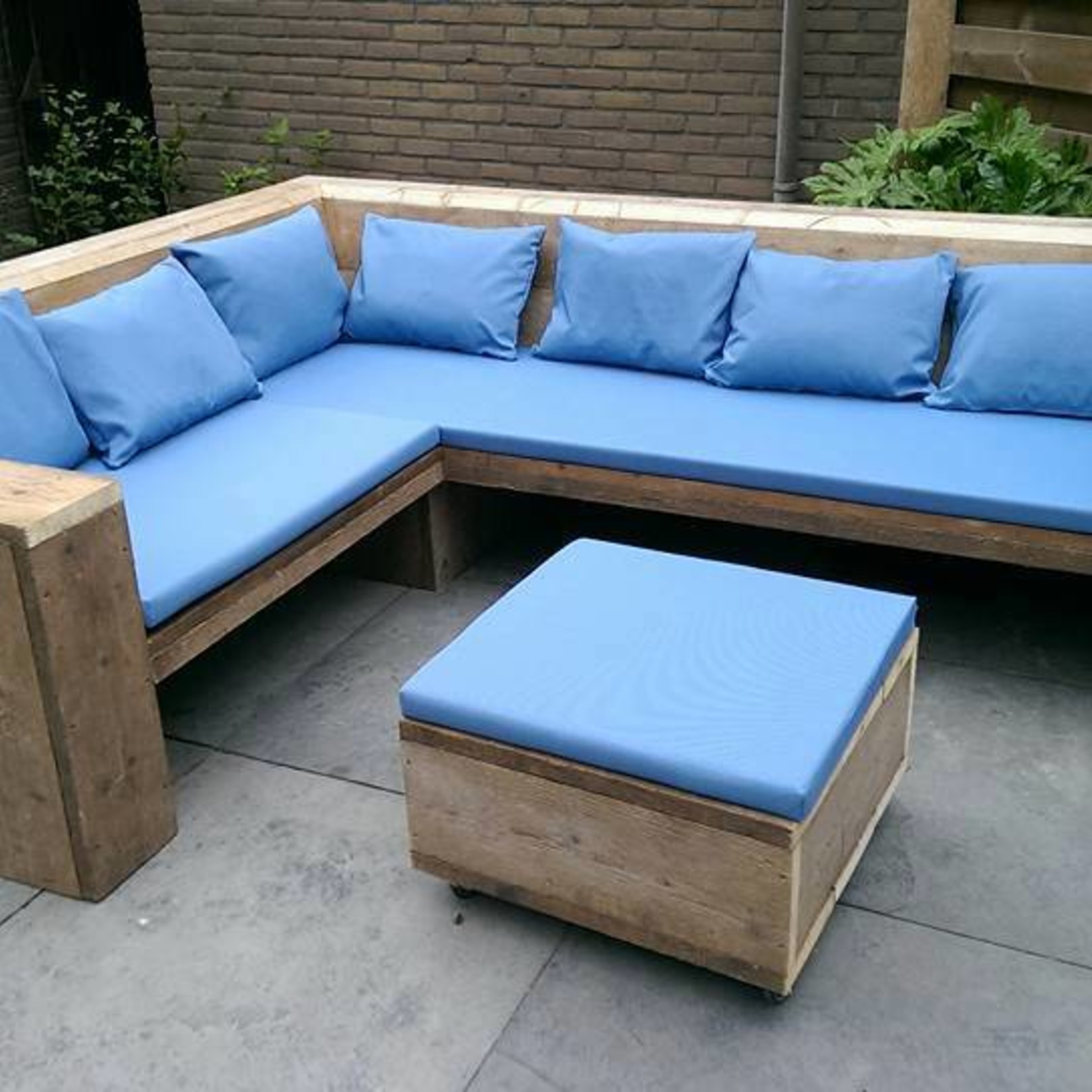 RdeB Hocker 40x40/120x35