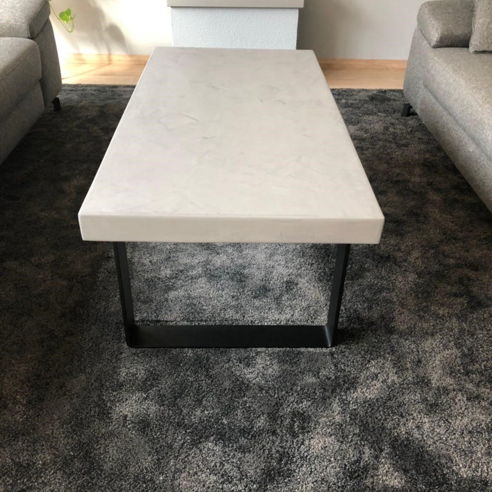 RdeB Stalen Strip salontafel en bank poten, zwart gecoat