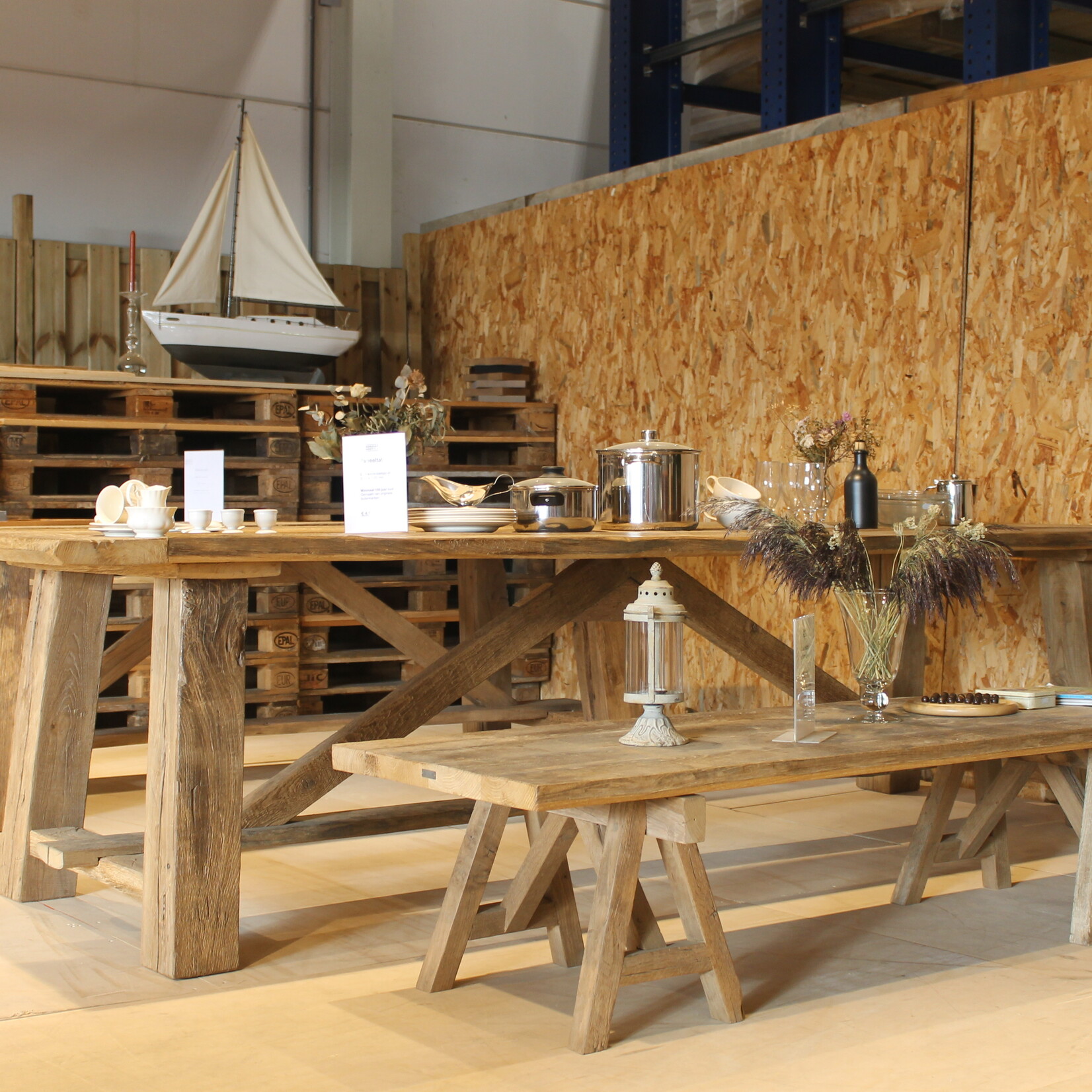 Robuust Oud eiken Kloostertafel