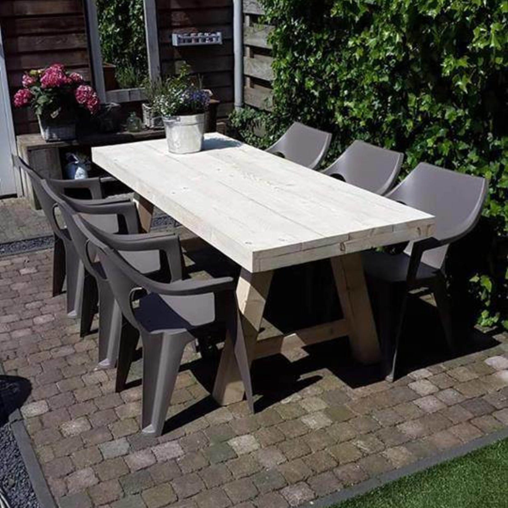 heilig Wantrouwen Cater Tuintafel 80 cm breed tot 300 cm lang met houten A poten - R De B Meubels  Op Maat