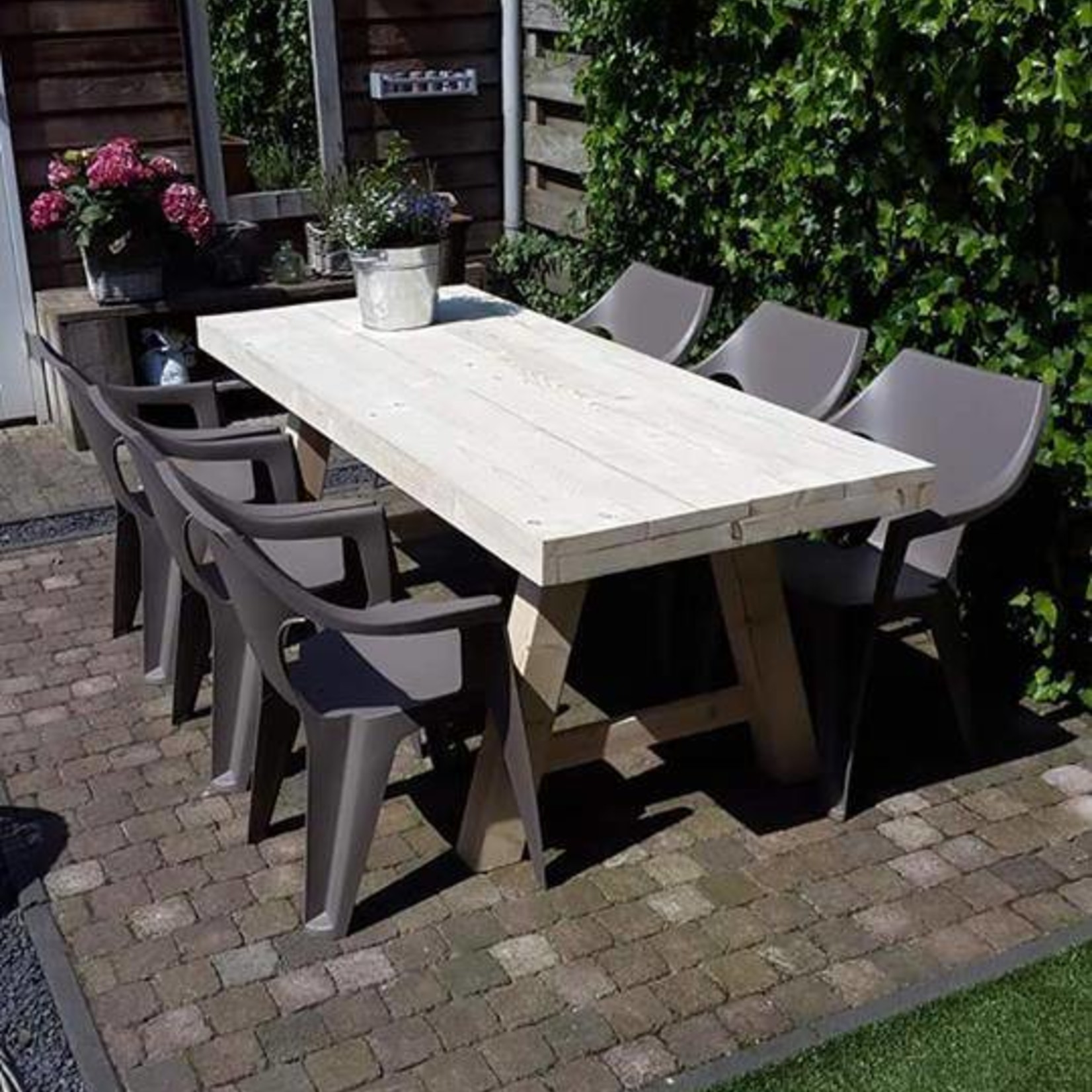 RdeB Tuintafel 100 cm breed tot 300 cm lang, Houten A poten