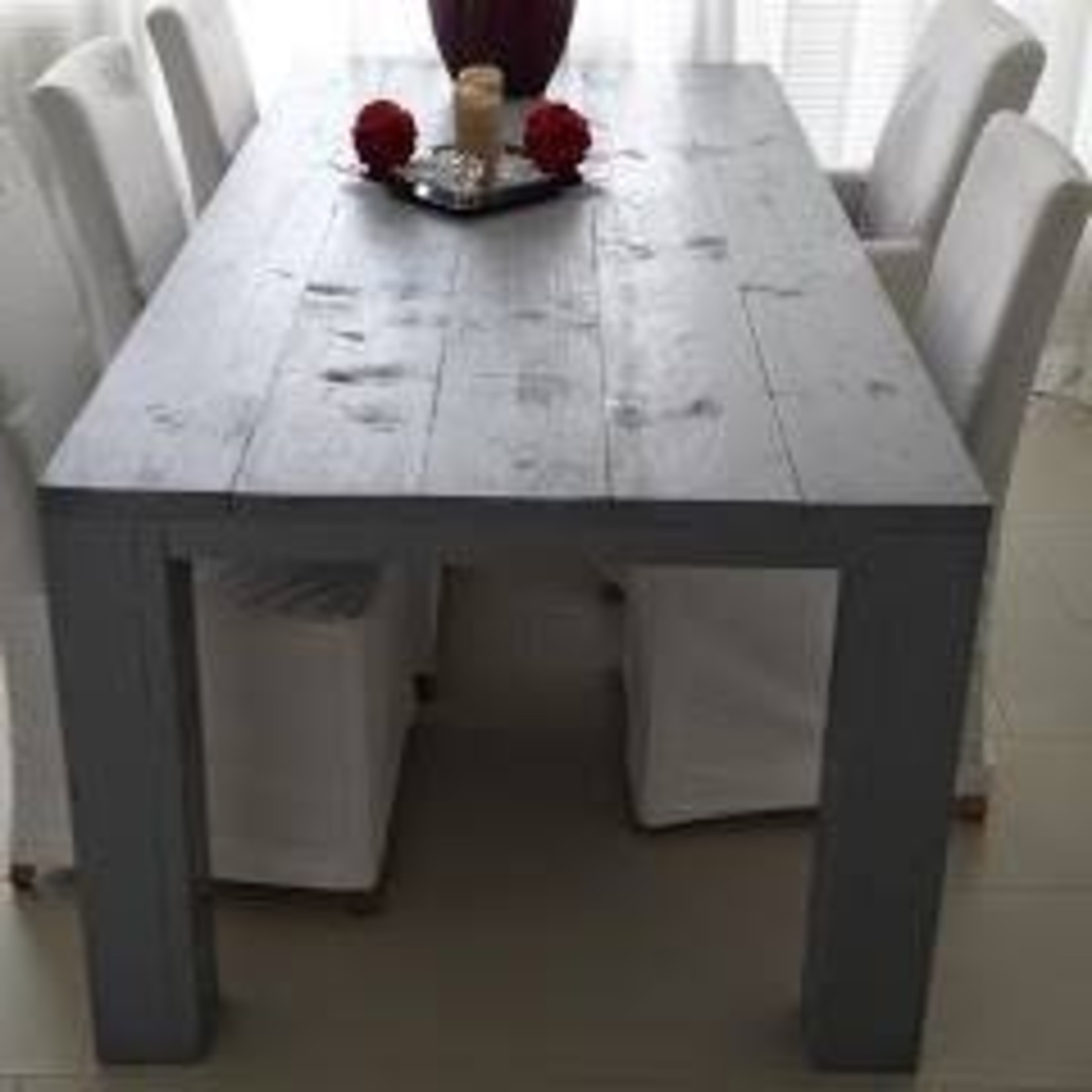 Eetkamertafel 80 cm breed tot 300 cm lang, Rechte poten  - Steigerhout