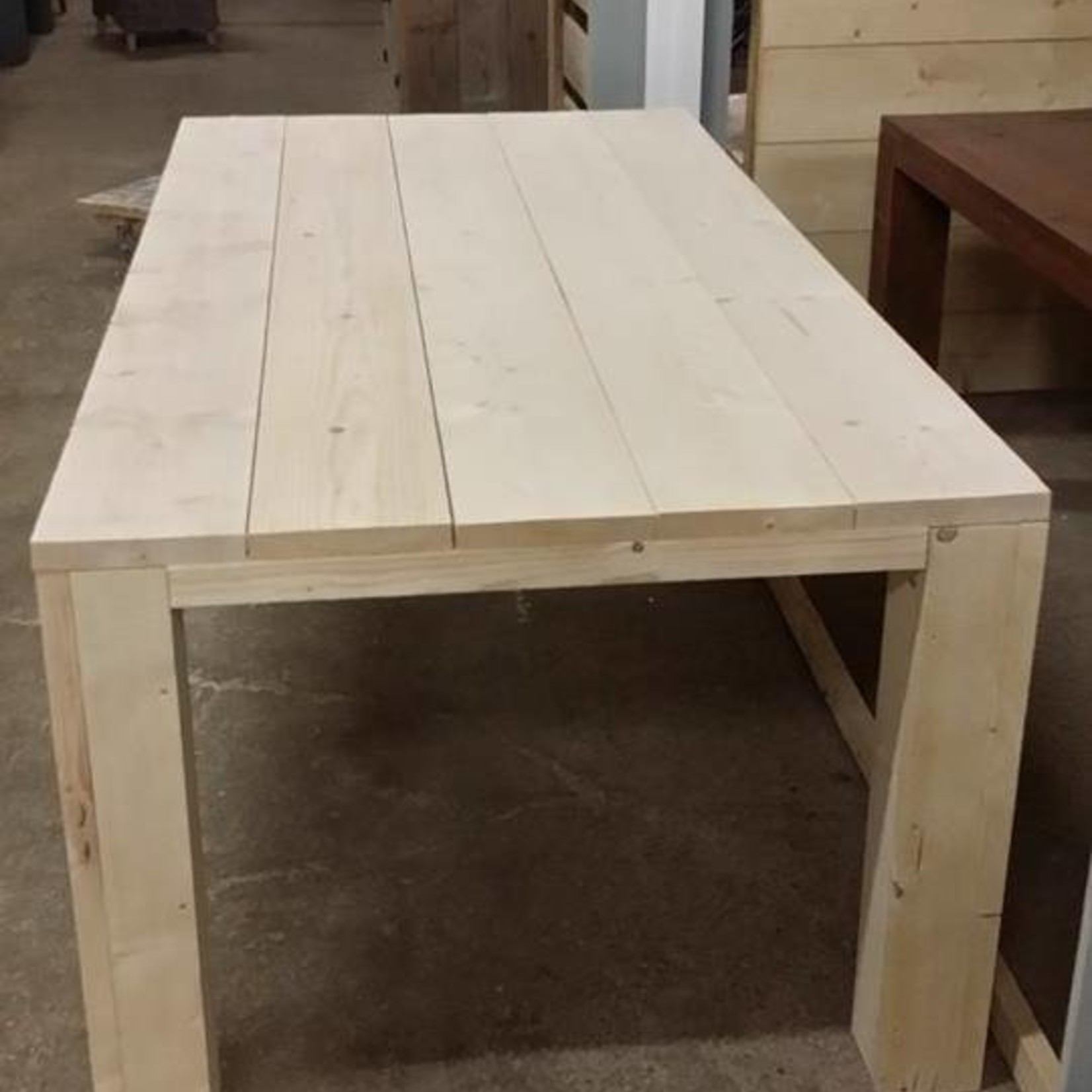 RdeB Eetkamertafel 90 cm breed tot 300 cm lang, Rechte poten - Steigerhout