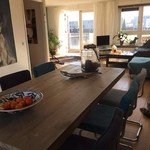 RdeB Eetkamertafel 100 cm breed tot 300 cm lang, Houten A poten