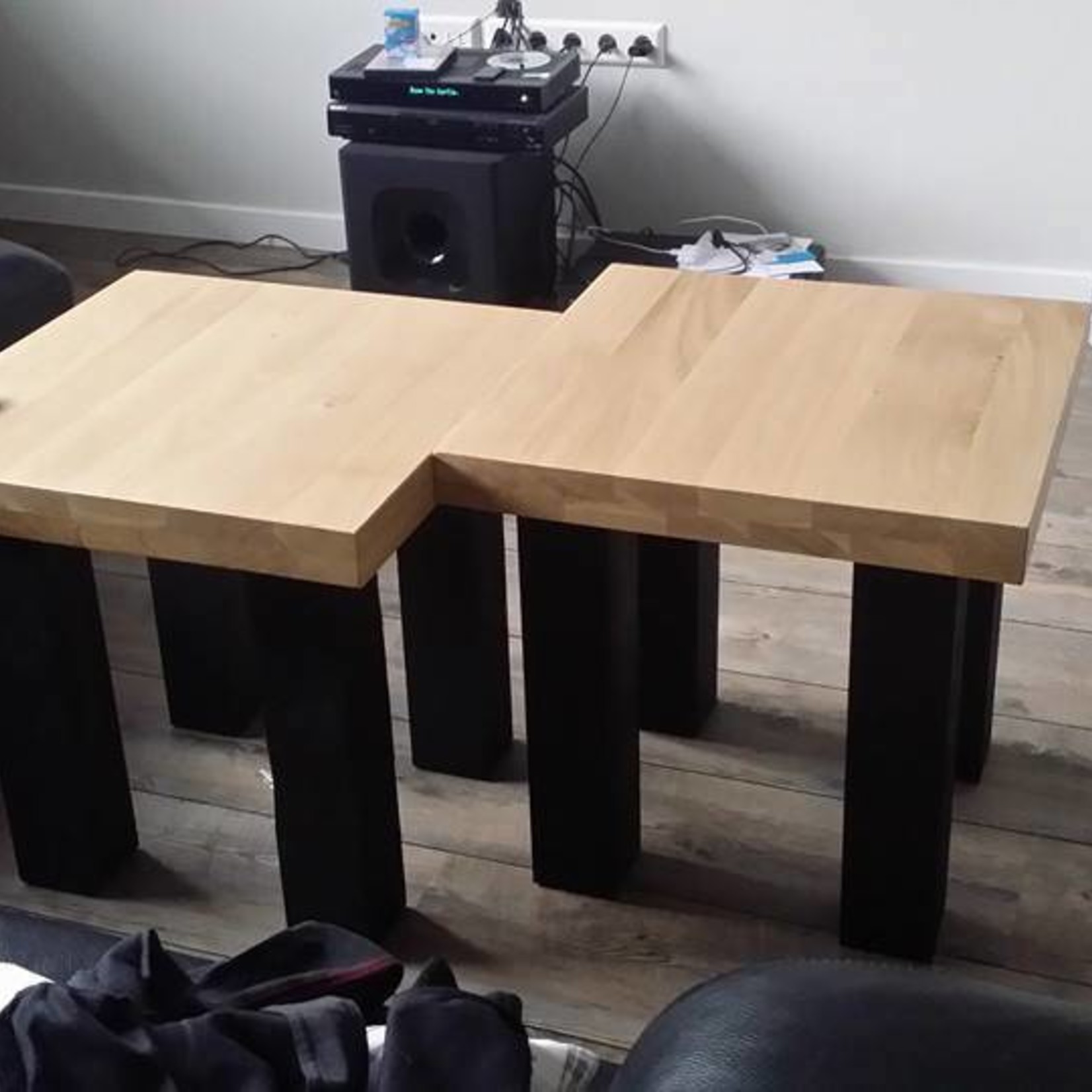 RdeB Salontafel 70 cm breed tot 150 cm lang, Rechte poten - Steigerhout