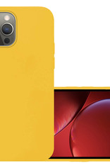 NoXx Hoes Geschikt voor iPhone 13 Pro Hoesje Cover Siliconen Back Case Hoes - Geel