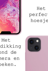 BASEY. Hoes Geschikt voor iPhone 13 Hoesje Siliconen Back Cover Case Met Screenprotector - Hoesje Geschikt voor iPhone 13 Hoes Cover Hoesje - Lila