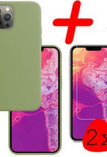 BASEY. Hoes Geschikt voor iPhone 13 Pro Hoesje Siliconen Back Cover Case Met 2x Screenprotector - Hoesje Geschikt voor iPhone 13 Pro Hoes Cover Hoesje - Groen