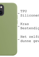 BASEY. Hoes Geschikt voor iPhone 13 Mini Hoesje Siliconen Back Cover Case Met Screenprotector - Hoesje Geschikt voor iPhone 13 Mini Hoes Cover Hoesje - Groen