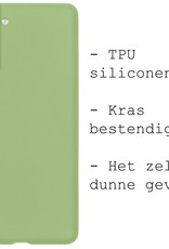 BASEY. Hoes Geschikt voor Samsung S21 FE Hoesje Siliconen Back Cover Case Met Screenprotector - Hoesje Geschikt voor Samsung Galaxy S21 FE Hoes Cover Hoesje - Groen