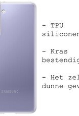 BASEY. Hoes Geschikt voor Samsung S21 FE Hoesje Siliconen Back Cover Case Met Screenprotector - Hoesje Geschikt voor Samsung Galaxy S21 FE Hoes Cover Hoesje - Transparant