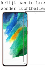 BASEY. Hoes Geschikt voor Samsung S21 FE Hoesje Siliconen Back Cover Case Met Screenprotector - Hoesje Geschikt voor Samsung Galaxy S21 FE Hoes Cover Hoesje - Geel