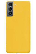 NoXx Hoes Geschikt voor Samsung S22 Hoesje Cover Siliconen Back Case Hoes - Geel - 2x