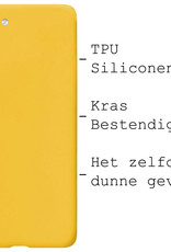 BASEY. Hoes Geschikt voor Samsung S22 Hoesje Siliconen Back Cover Case - Hoesje Geschikt voor Samsung Galaxy S22 Hoes Cover Hoesje - Geel