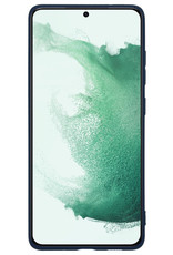 BASEY. Hoes Geschikt voor Samsung S22 Hoesje Siliconen Back Cover Case Met Screenprotector - Hoesje Geschikt voor Samsung Galaxy S22 Hoes Cover Hoesje - Donkerblauw