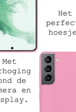 BASEY. Hoes Geschikt voor Samsung S22 Hoesje Siliconen Back Cover Case Met Screenprotector - Hoesje Geschikt voor Samsung Galaxy S22 Hoes Cover Hoesje - Lichtroze