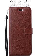 BASEY. Hoes Geschikt voor Samsung S22 Hoesje Bookcase Hoes Flip Case Book Cover Met 2x Screenprotector - Hoesje Geschikt voor Samsung Galaxy S22 Hoes Book Case Hoesje - Bruin