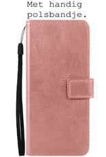 BASEY. Hoes Geschikt voor Samsung S22 Hoesje Bookcase Hoes Flip Case Book Cover Met 2x Screenprotector - Hoesje Geschikt voor Samsung Galaxy S22 Hoes Book Case Hoesje - Rosé goud