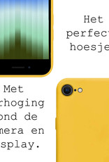 BASEY. Hoes Geschikt voor iPhone SE 2022 Hoesje Siliconen Back Cover Case - Hoesje Geschikt voor iPhone SE (2022) Hoes Cover Hoesje - Geel