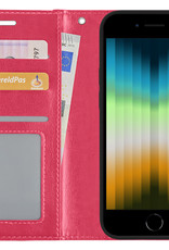 NoXx Hoes Geschikt voor iPhone SE 2022 Hoesje Book Case Hoes Flip Cover Wallet Bookcase - Donkerroze