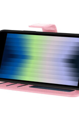 Nomfy Hoesje Geschikt voor iPhone SE 2022 Hoes Bookcase Flipcase Book Cover Met 2x Screenprotector - Hoes Geschikt voor iPhone SE (2022) Hoesje Book Case - Lichtroze