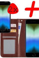 BASEY. Hoes Geschikt voor iPhone SE 2022 Hoesje Bookcase Hoes Flip Case Book Cover Met 2x Screenprotector - Hoesje Geschikt voor iPhone SE (2022) Hoes Book Case Hoesje - Bruin