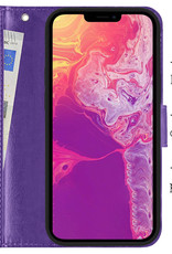 BASEY. Hoes Geschikt voor iPhone 13 Hoesje Bookcase Hoes Flip Case Book Cover Met 2x Screenprotector - Hoesje Geschikt voor iPhone 13 Hoes Book Case Hoesje - Paars