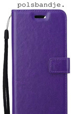 BASEY. Hoes Geschikt voor iPhone 13 Hoesje Bookcase Hoes Flip Case Book Cover Met 2x Screenprotector - Hoesje Geschikt voor iPhone 13 Hoes Book Case Hoesje - Paars