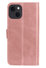 BASEY. Hoes Geschikt voor iPhone 13 Hoesje Bookcase Hoes Flip Case Book Cover Met 2x Screenprotector - Hoesje Geschikt voor iPhone 13 Hoes Book Case Hoesje - Rosé goud
