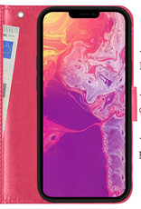 BASEY. Hoes Geschikt voor iPhone 13 Pro Hoesje Bookcase Hoes Flip Case Book Cover Met Screenprotector - Hoesje Geschikt voor iPhone 13 Pro Hoes Book Case Hoesje - Donkerroze